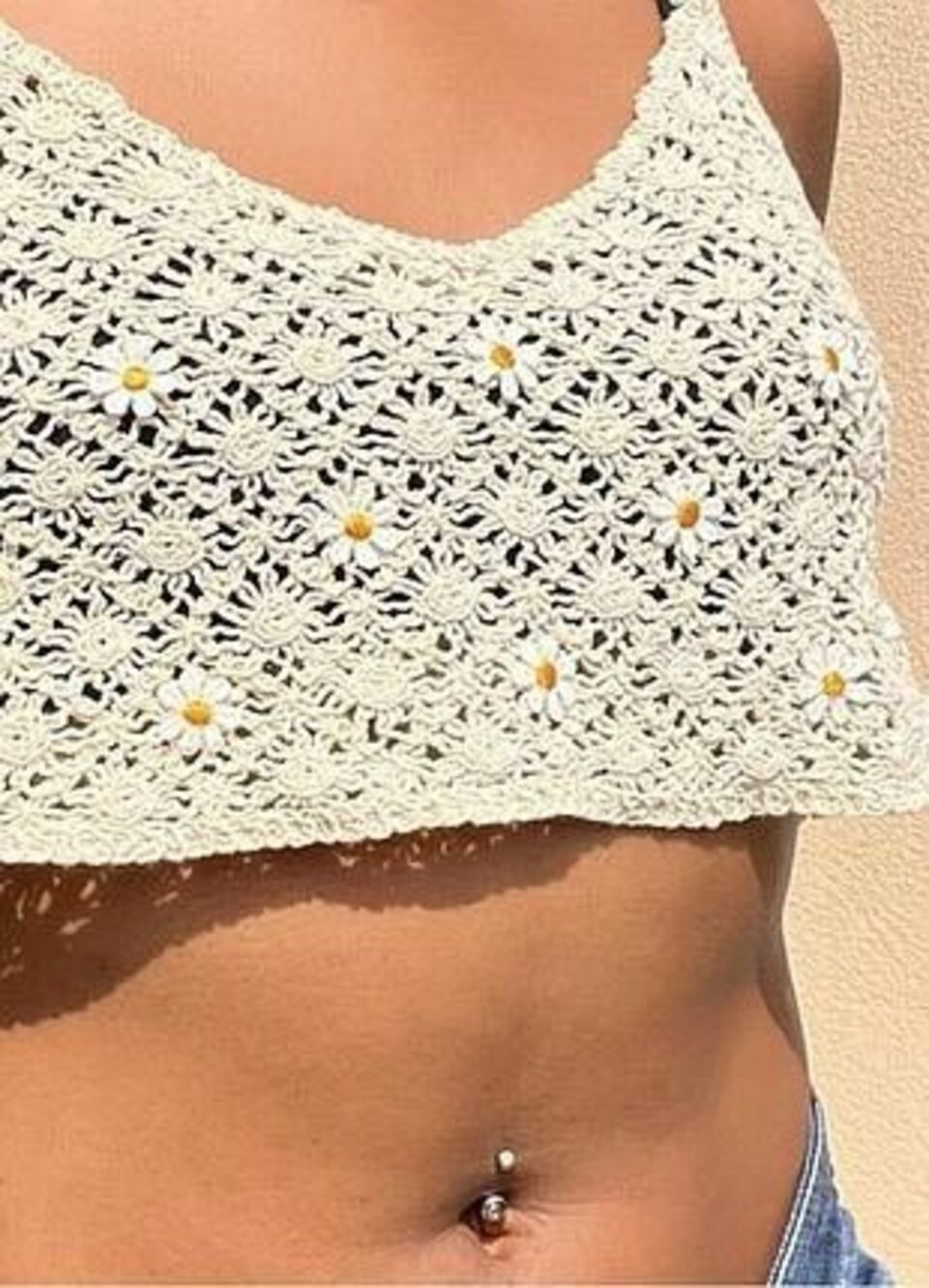 Sans sousi crochet daisy flower cropped spaghetti straps